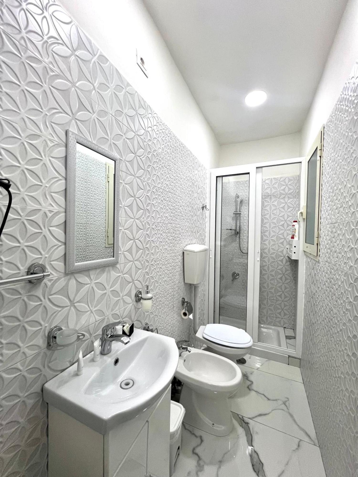 דירות נאפולי Mara House מראה חיצוני תמונה